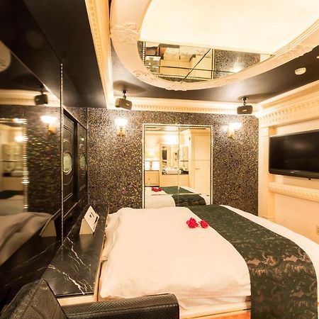 Hotel W-Aramis -W Group Hotels And Resorts- (Adults Only) Tokio Exterior foto